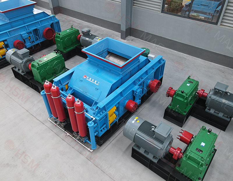 亞硫酸鈣破碎機 車間實拍 